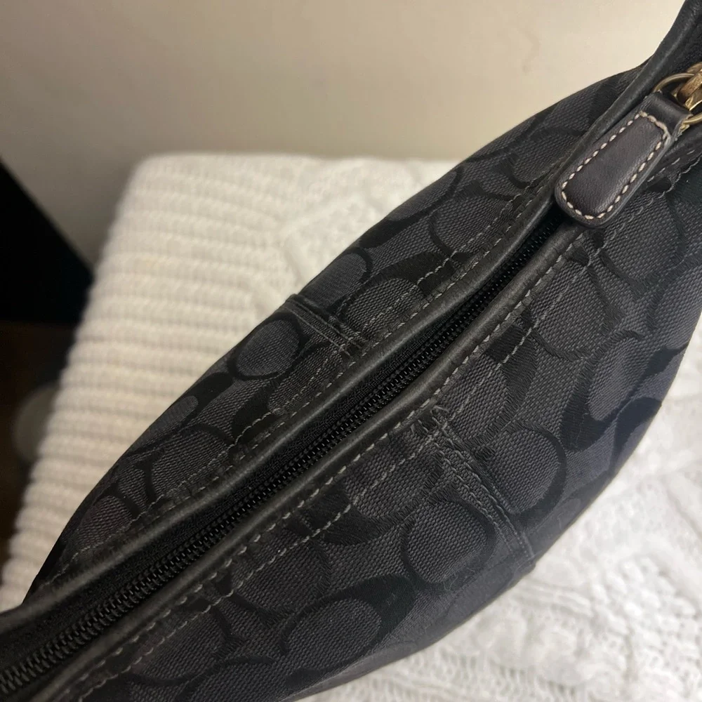Coach Black Mini Shoulder Bucket Bag 🖤 - Picture 12 of 14